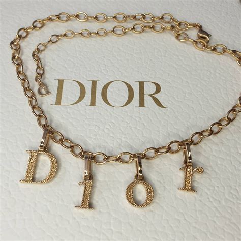 dior necklacs